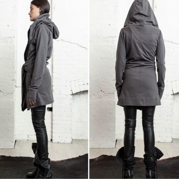 Nicholas K x Free People Sils Med Gray Black Velvet Hooded Wrap Cardigan Jacket - Picture 10 of 10